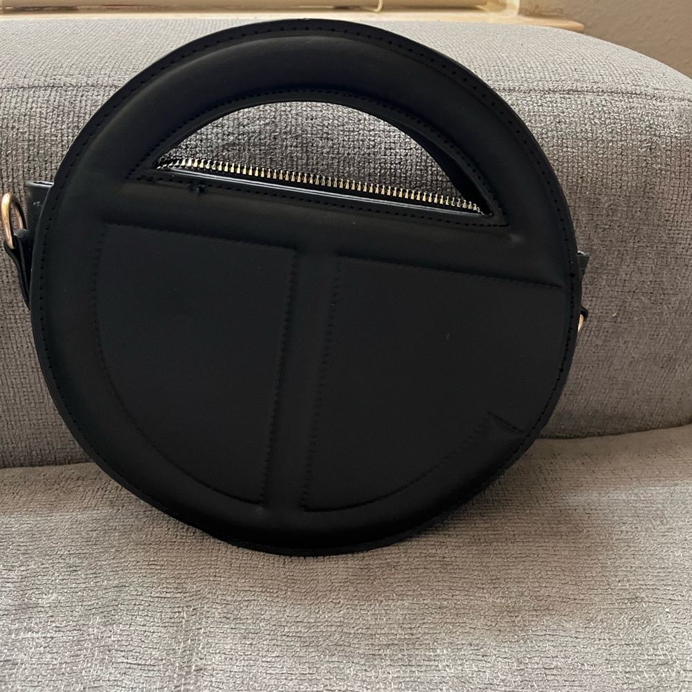 Elegant Black Circle Handbag